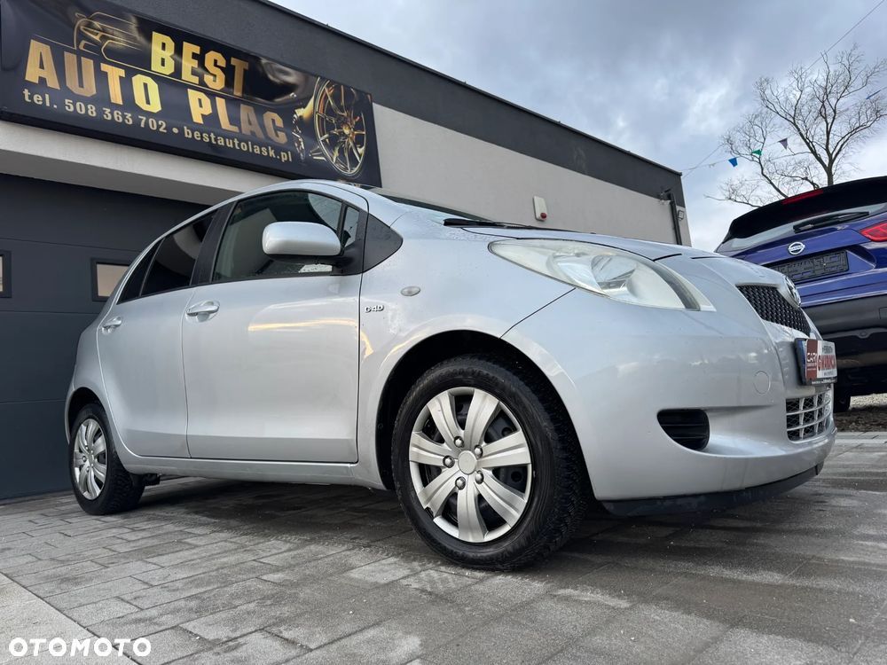 Toyota Yaris 1.4 D-4D Executive - 28