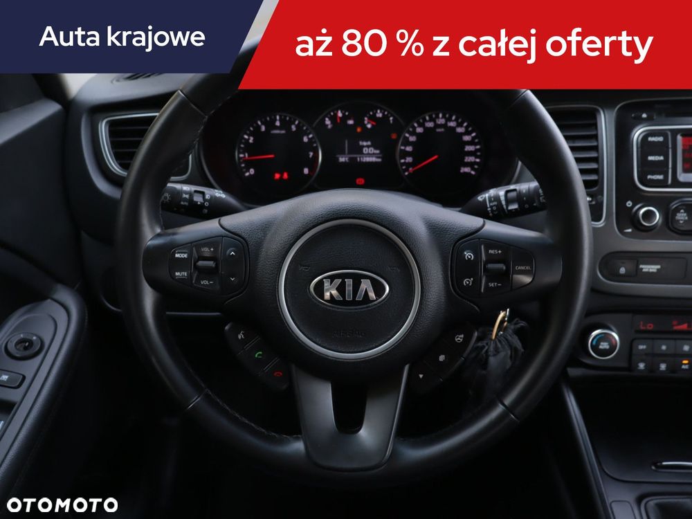 Kia Carens - 16