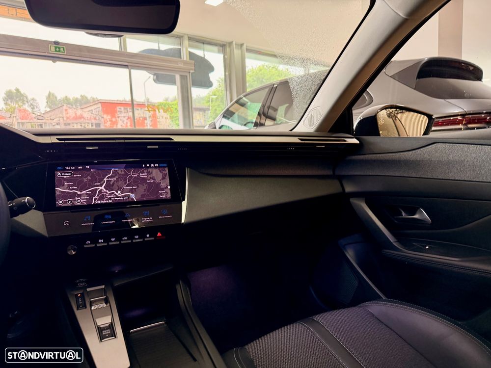 Peugeot 308 SW 1.6 Hybrid Allure Pack e-EAT8 - 19