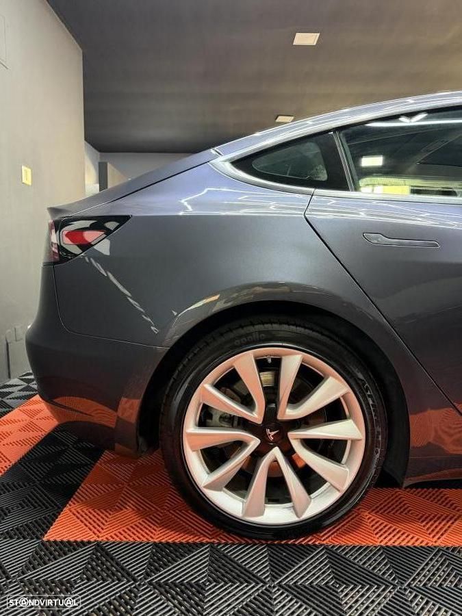 Tesla Model 3 Standard Range Plus RWD - 19