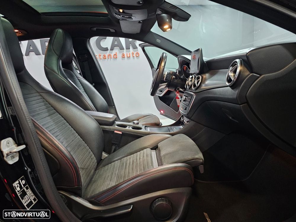 Mercedes-Benz GLA 200 - 12