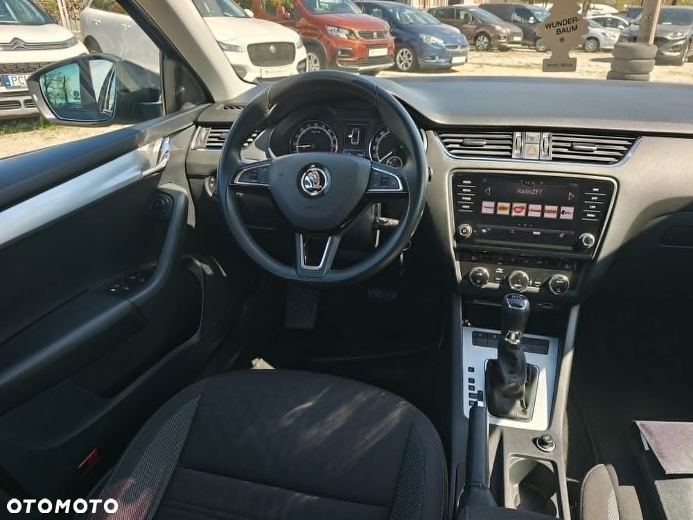 Skoda Octavia 2.0 TDI DSG Style - 14
