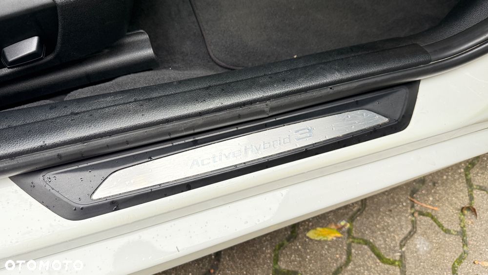 BMW Seria 3 ActiveHybrid Sport-Aut Sport Line - 21