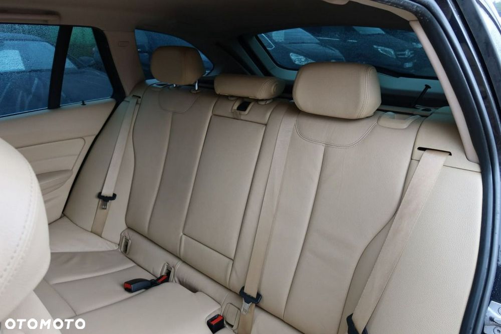 BMW Seria 3 - 17