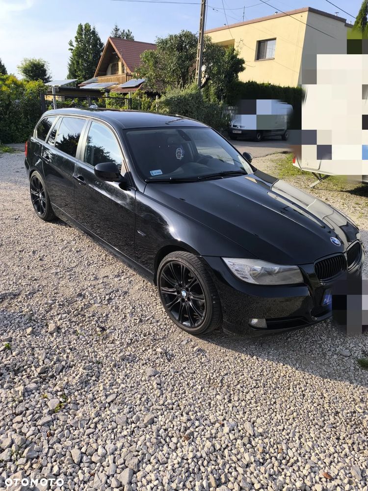 BMW Seria 3 320d - 11