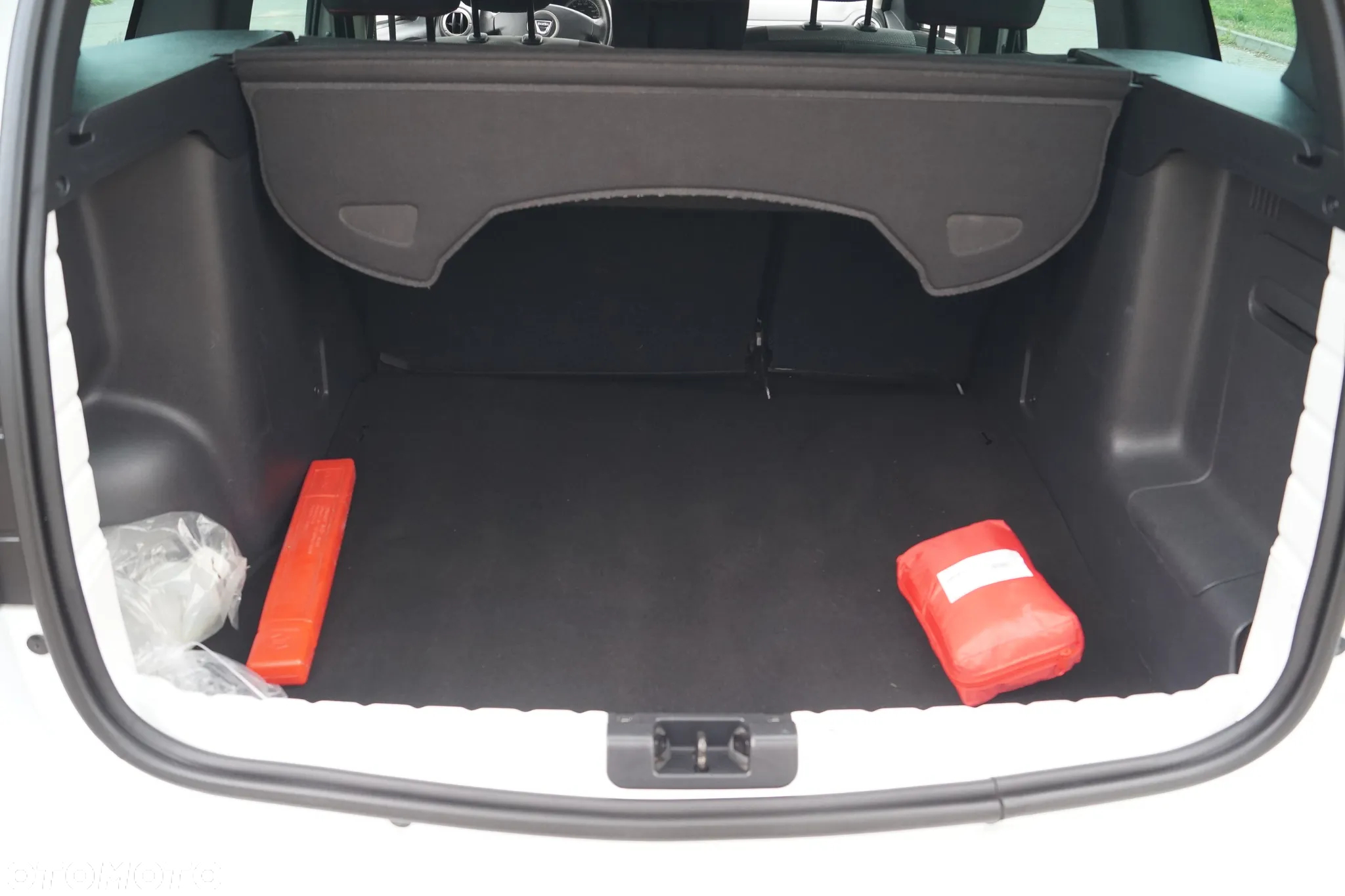 Dacia Duster 1.6 - 18