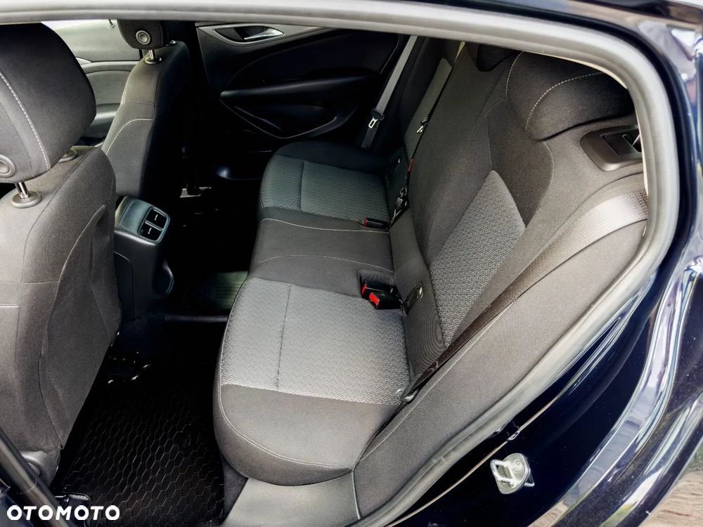 Opel Insignia 2.0 CDTI Innovation S&S - 10