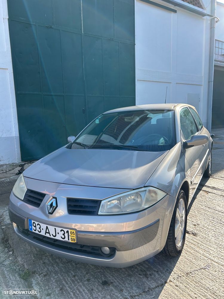 Renault Mégane 1.5 dCi Confort - 1