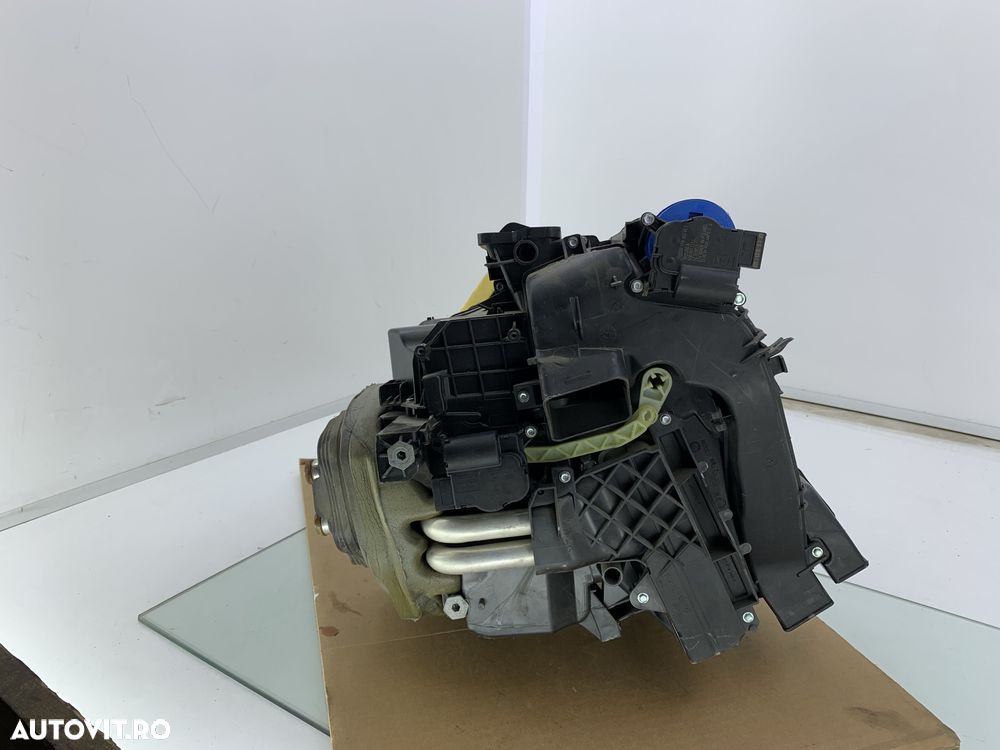 Dezmembrez Aeroterma completa pt volan stanga de pe VW TOURAN… - 4