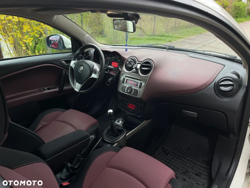 Alfa Romeo Mito 1.4 MultiAir Distinctive S&S - 14