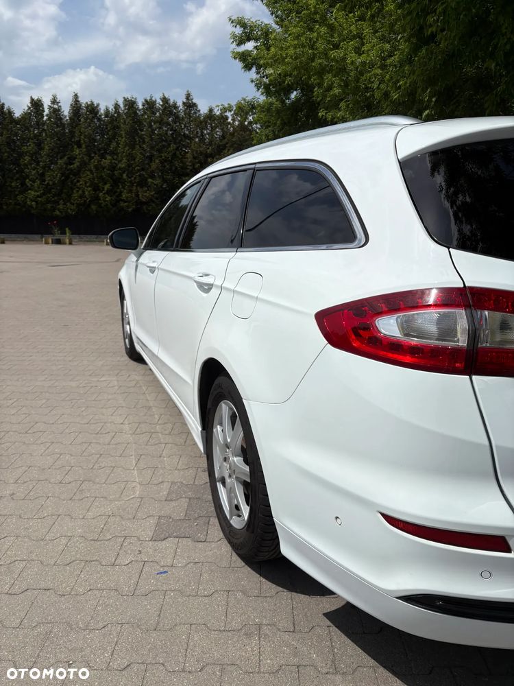 Ford Mondeo 2.0 TDCi Allrad Titanium - 21