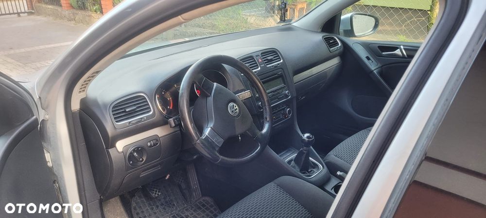 Volkswagen Golf 1.6 TDI Trendline - 6