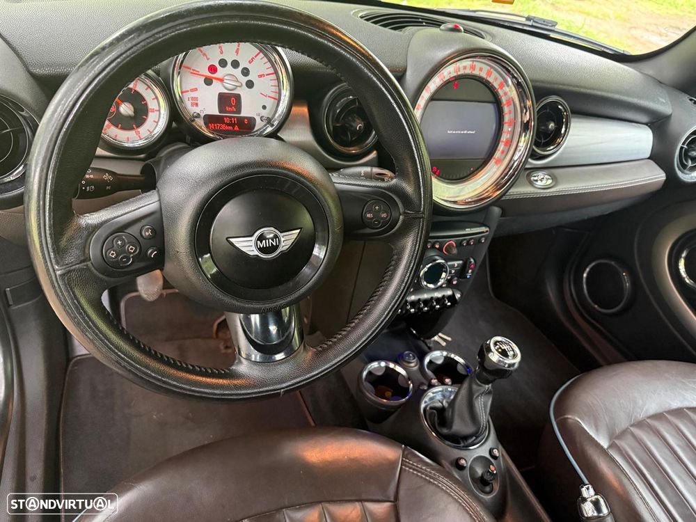 MINI Cabrio Cooper D - 14