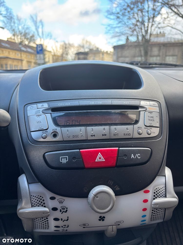 Toyota Aygo 1.0 VVT-i Luna A/C - 13