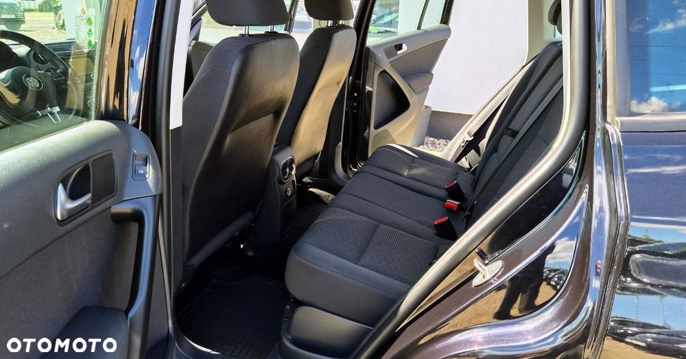 Volkswagen Tiguan - 24