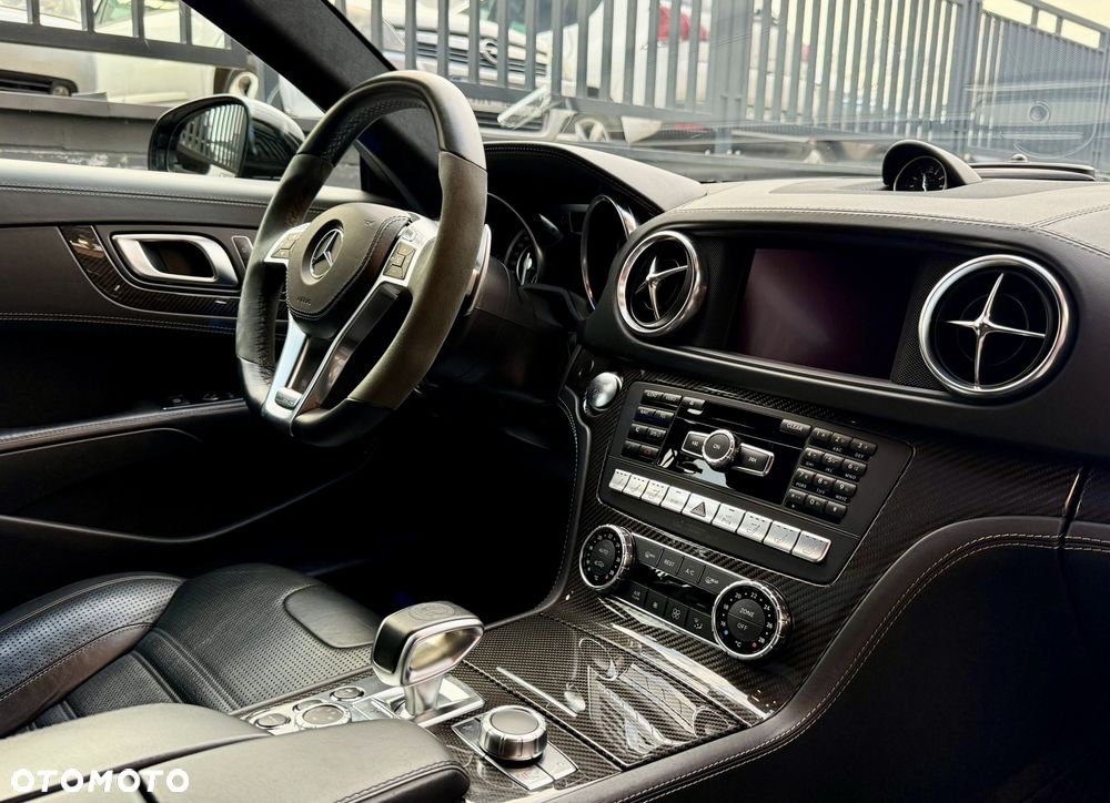 Mercedes-Benz SL 63 AMG AMG Speedshift MCT 7-Gang Sportgetriebe - 19