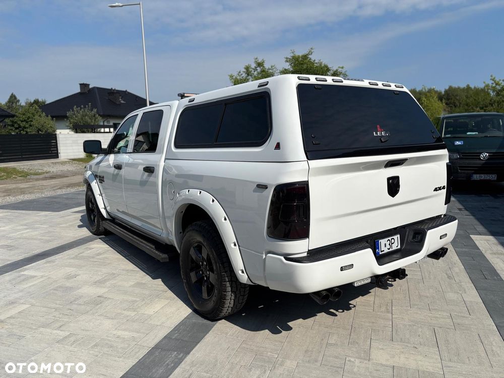 Dodge RAM - 12