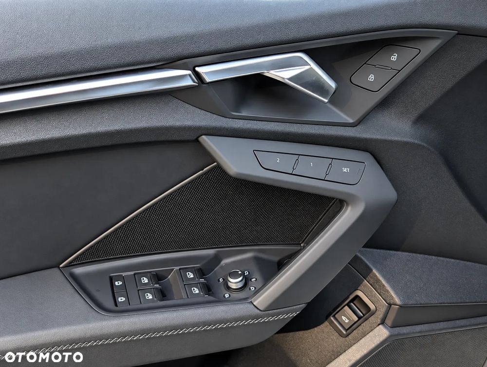 Audi A3 Limousine 40 TFSI quattro S tronic advanced - 13