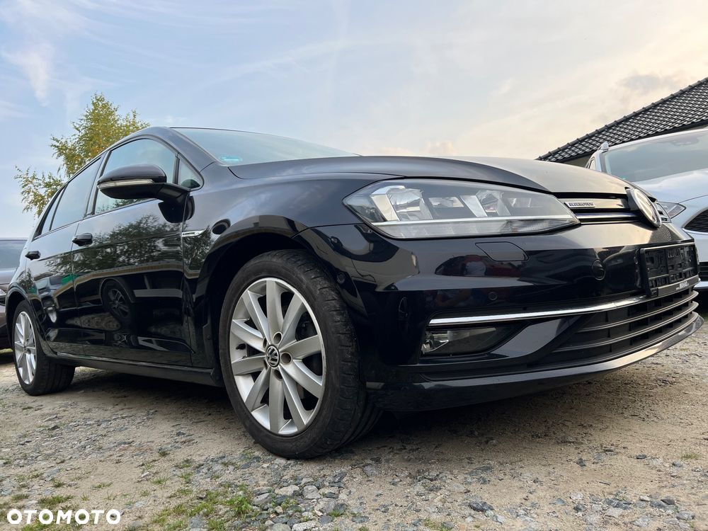 Volkswagen Golf - 17