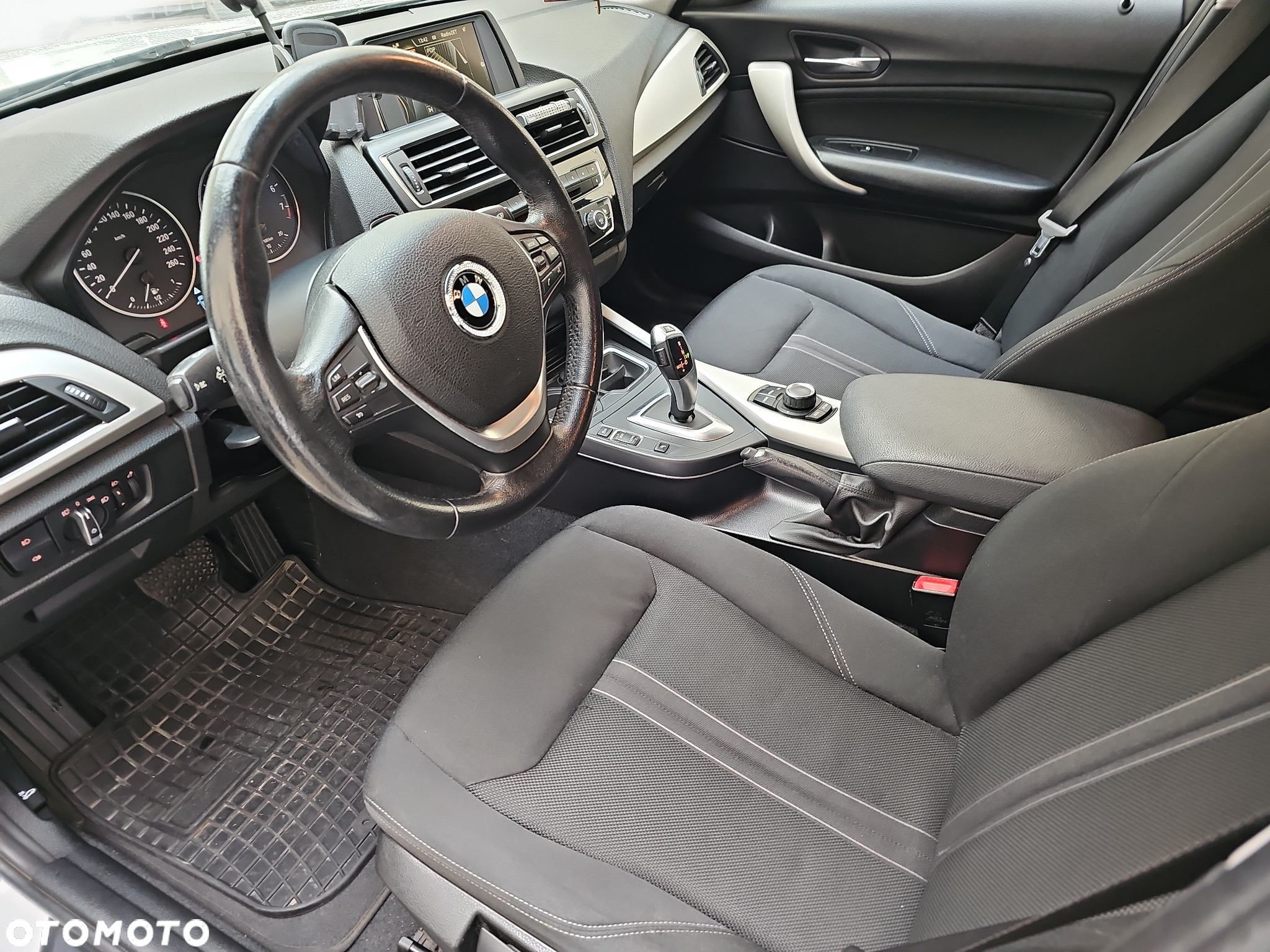 BMW Seria 1 118i - 10