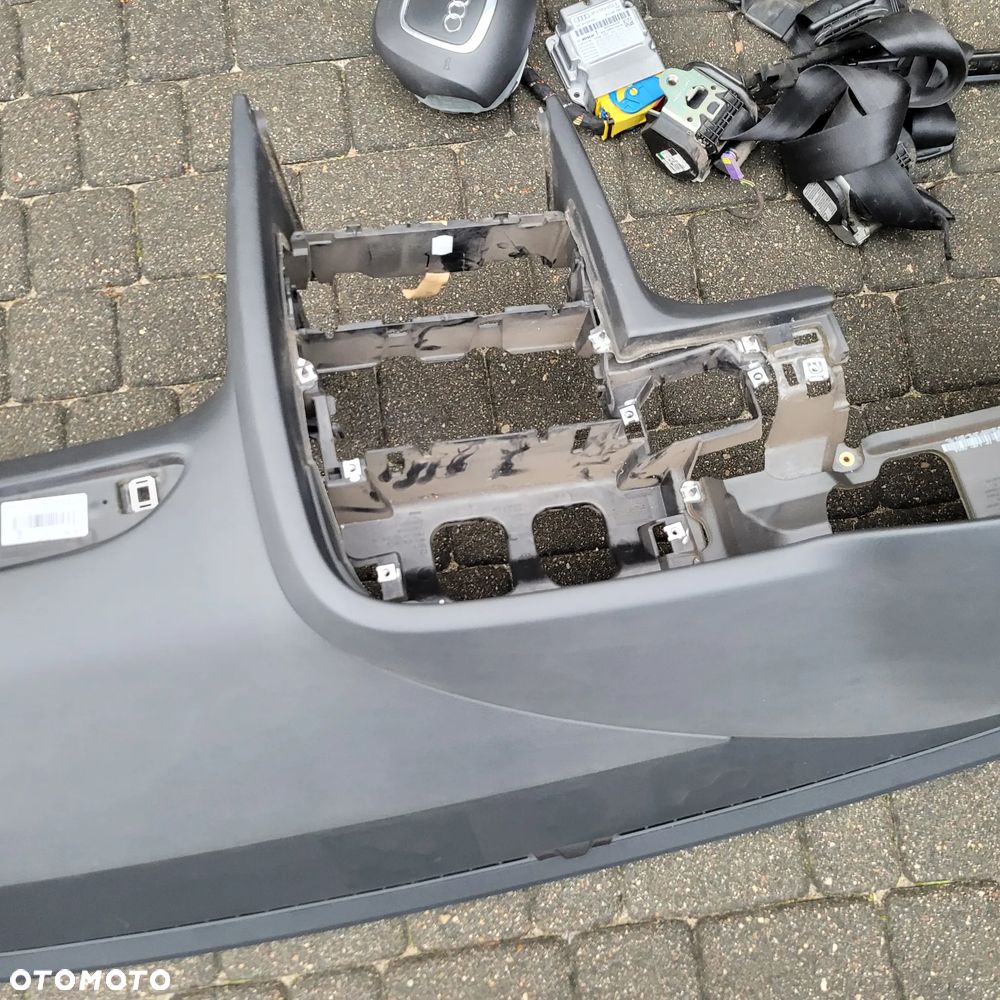 AUDI A6 C6 LIFT DESKA KONSOLA AIRBAG PASY CZARNA SOUL 4 RAMMIENNA KOMPLET - 12