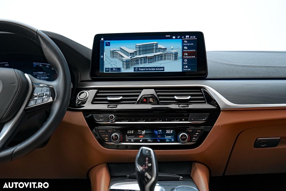 BMW Seria 5 520d Aut. Luxury Line - 23