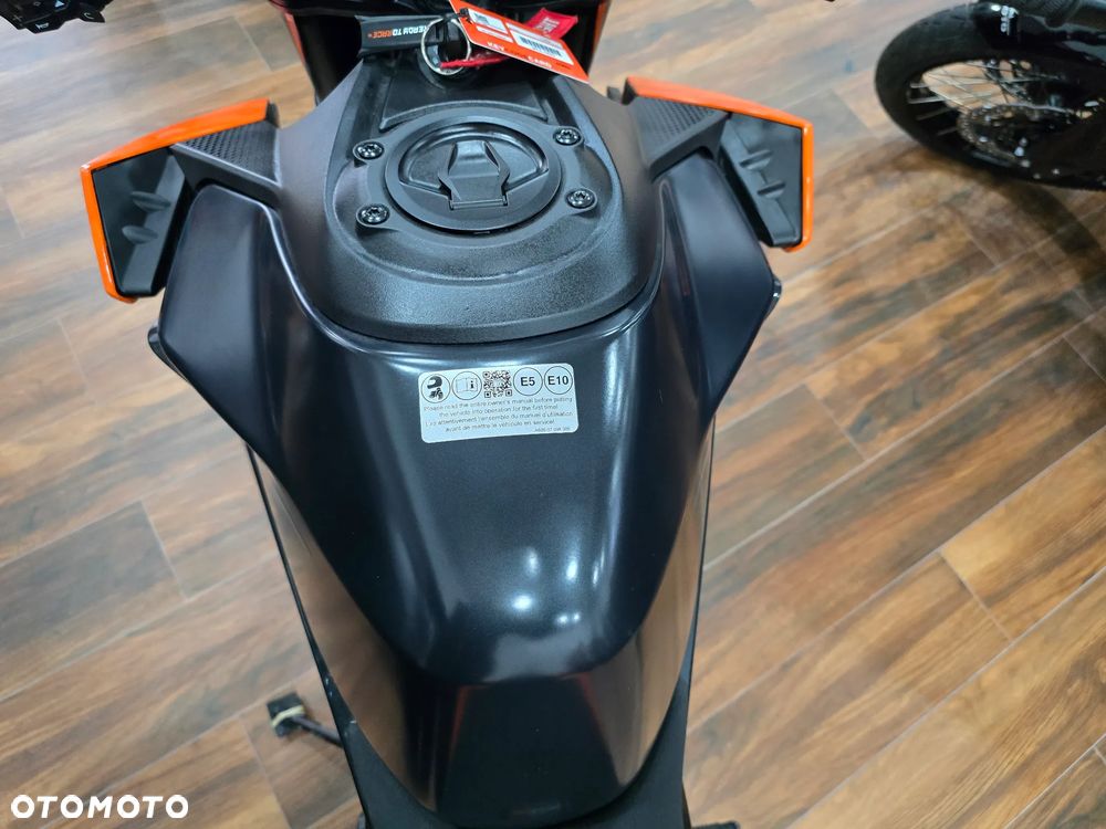 KTM Duke - 22