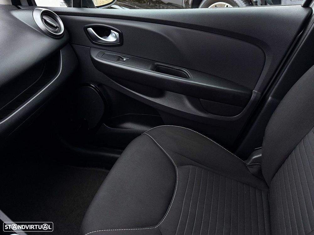 Renault Clio Sport Tourer 1.5 dCi Limited - 21