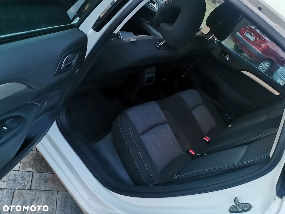 Citroën C4 - 11