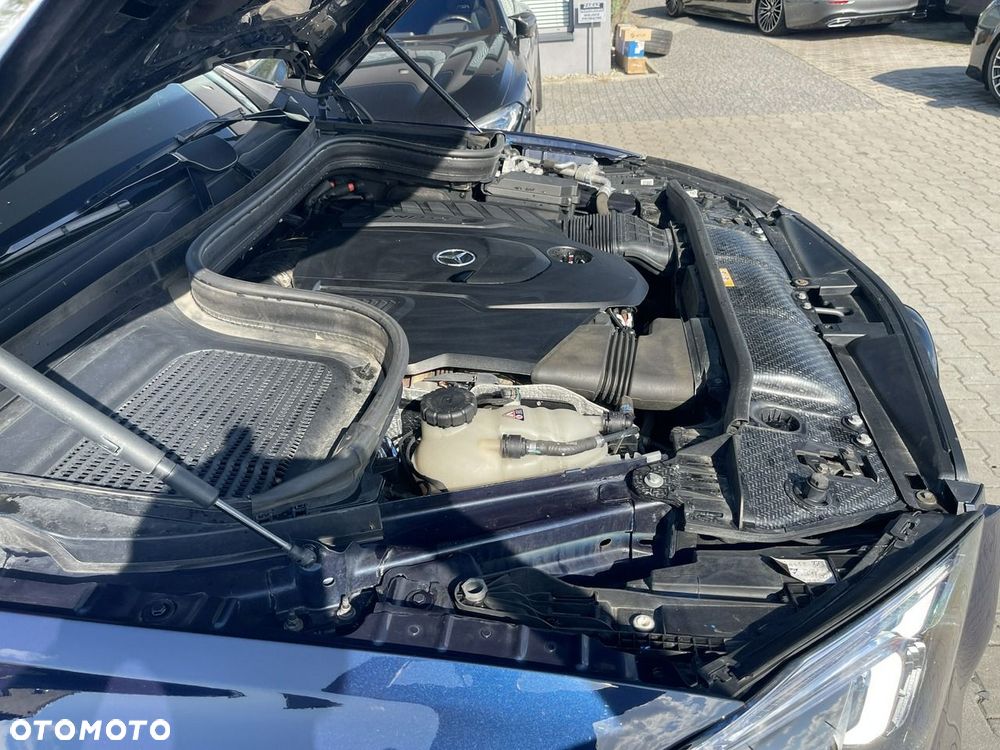 Mercedes-Benz GLE 400 d 4Matic 9G-TRONIC AMG Line - 16