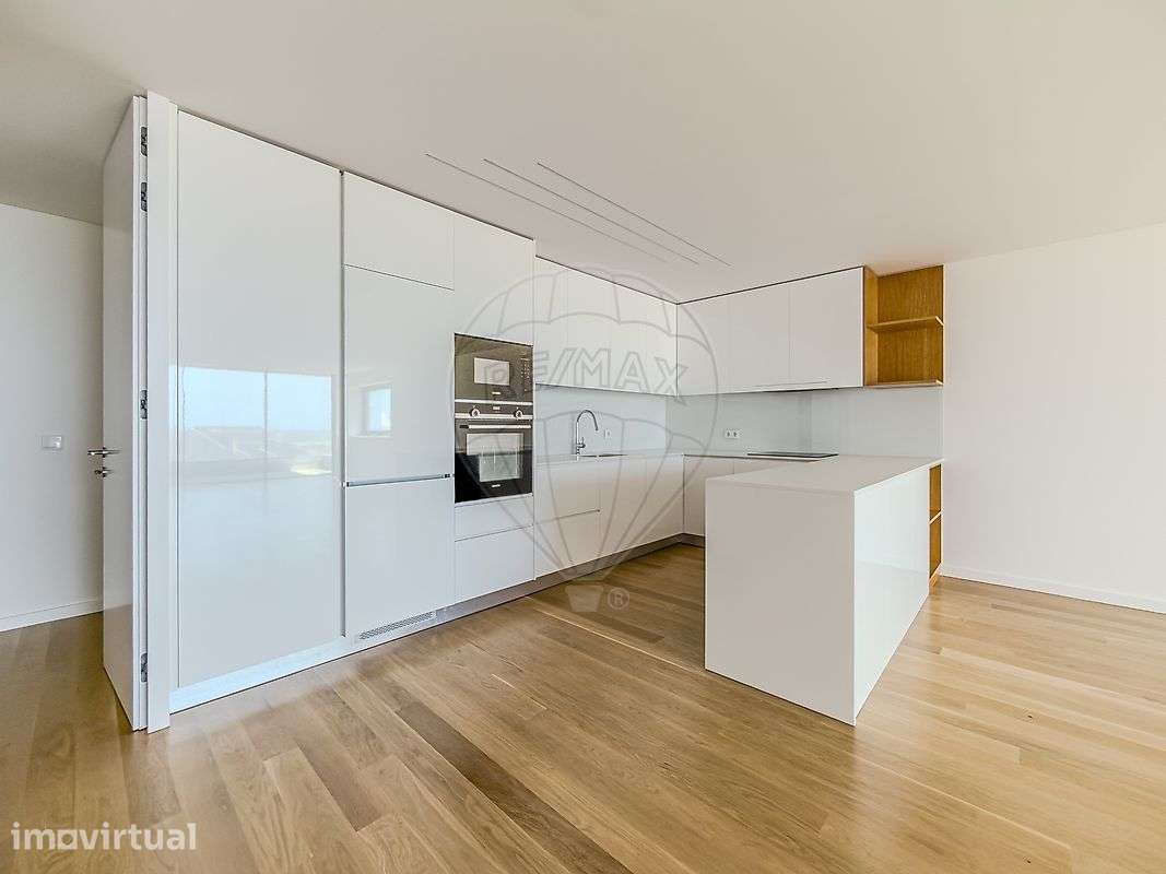 Apartamento T3 para arrendamento - Grande imagem: 2/38