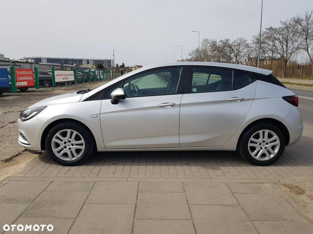 Opel Astra - 8