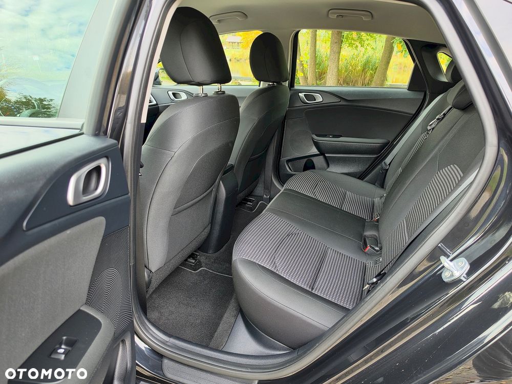 Kia Ceed 1.6 CRDi Eco-Dynamics+ (48V Mild-Hybrid) Edition 7 - 32