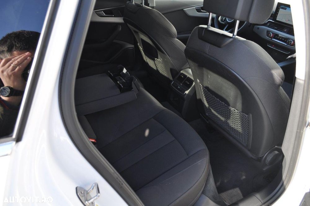 Audi A4 40 TDI S tronic S line - 21