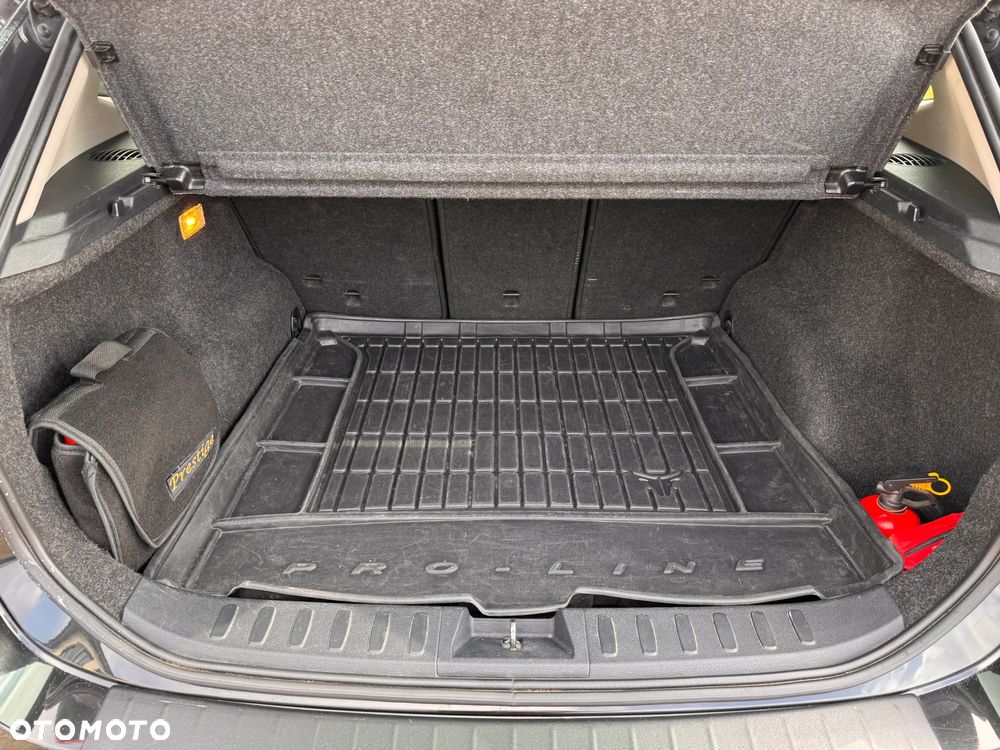 BMW X1 xDrive20d - 16