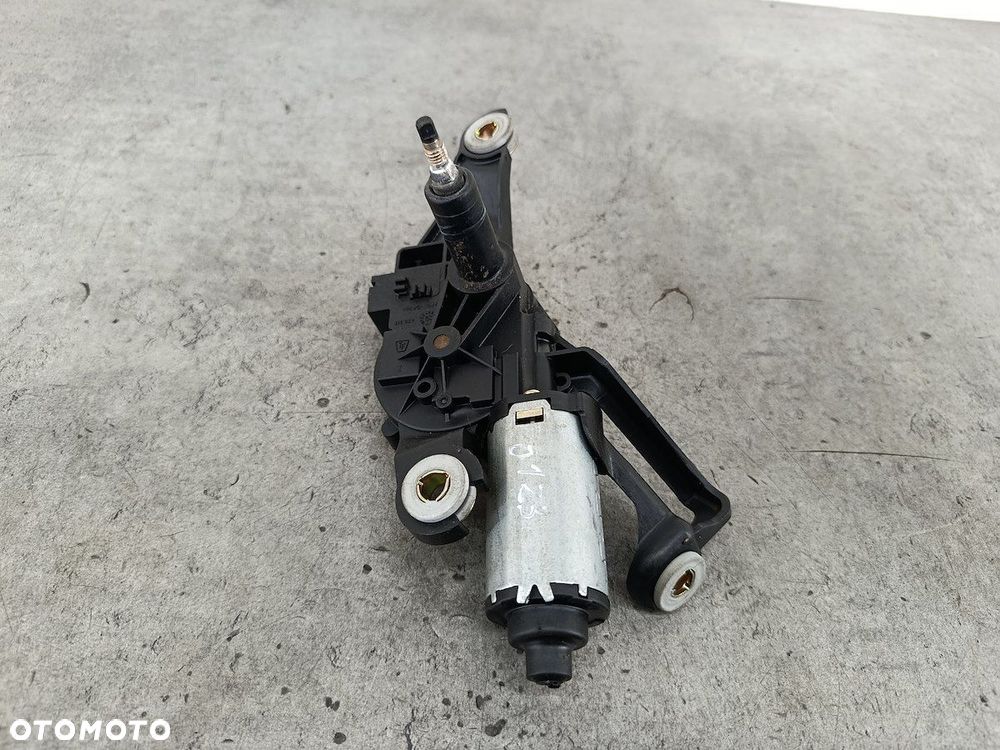 SILNICZEK WYCIERACZKI TYŁ BMW 1 E87 6921959-05  404.891  VALEO - 2
