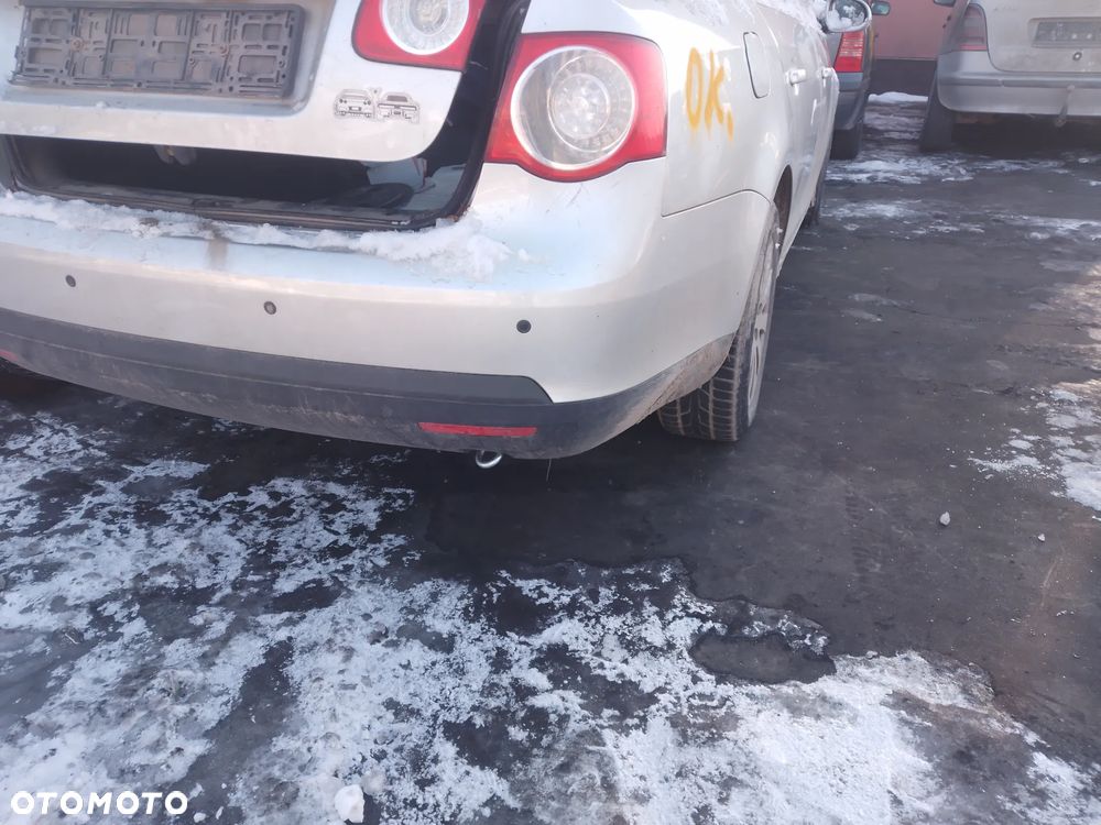 VW JETTA 1.6 BSE  05-11 - OSŁONA PRZECIWSŁONECZNA PRAWA LEWA - 22