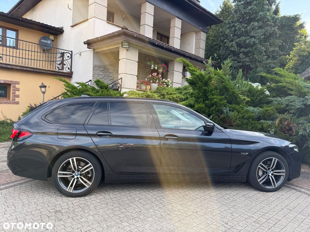 BMW Seria 5 530e xDrive Luxury Line sport - 20