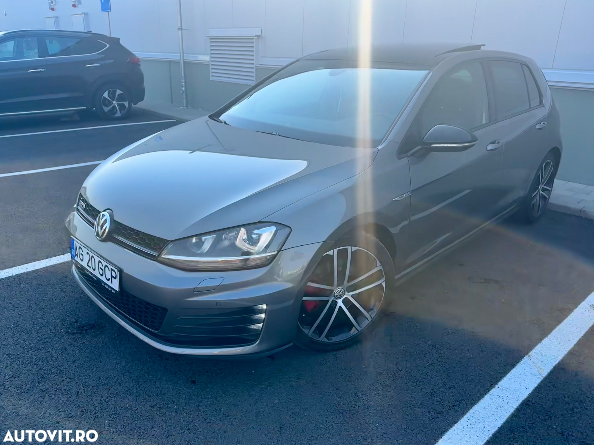 Volkswagen Golf 2.0 TDI DSG GTD - 2