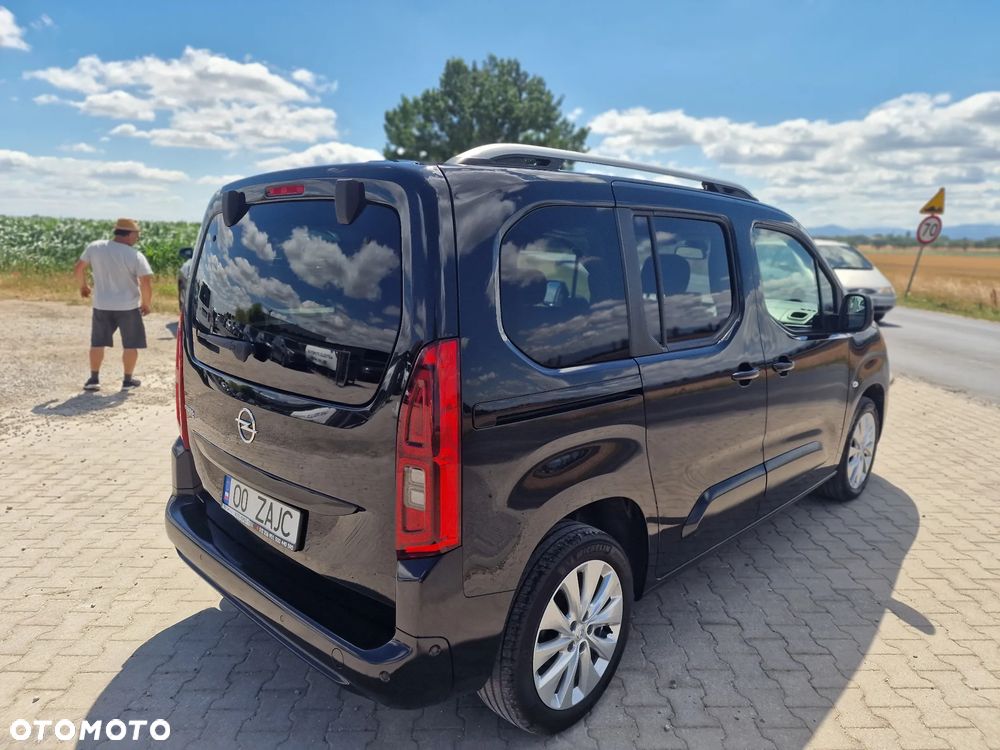 Opel Combo 1.5 D Automatik GS - 9