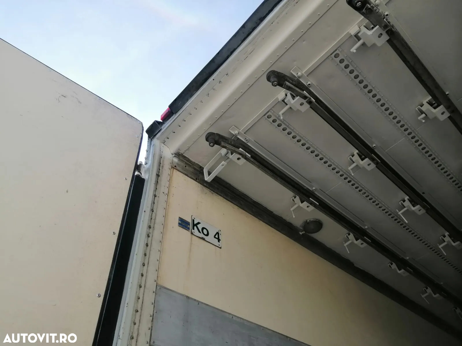 Schmitz Cargobull Container BDF Frigorific, Linii Carcasa/Meat, Thermo King - 16