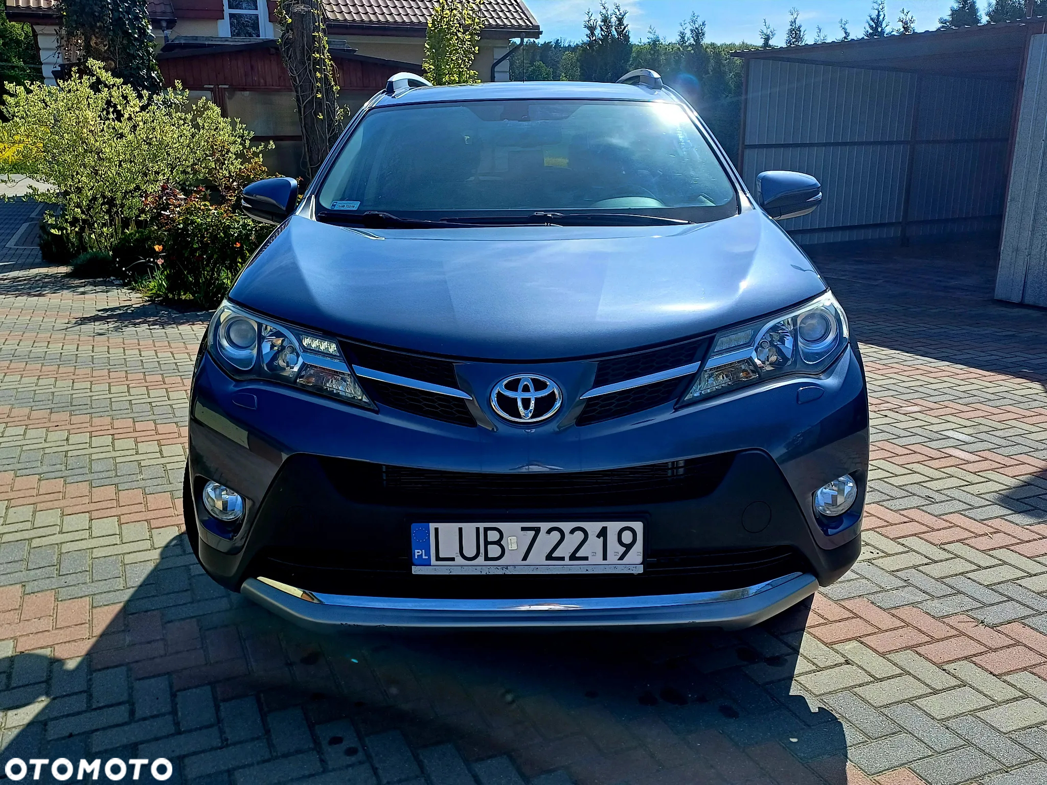 Toyota RAV4 - 2