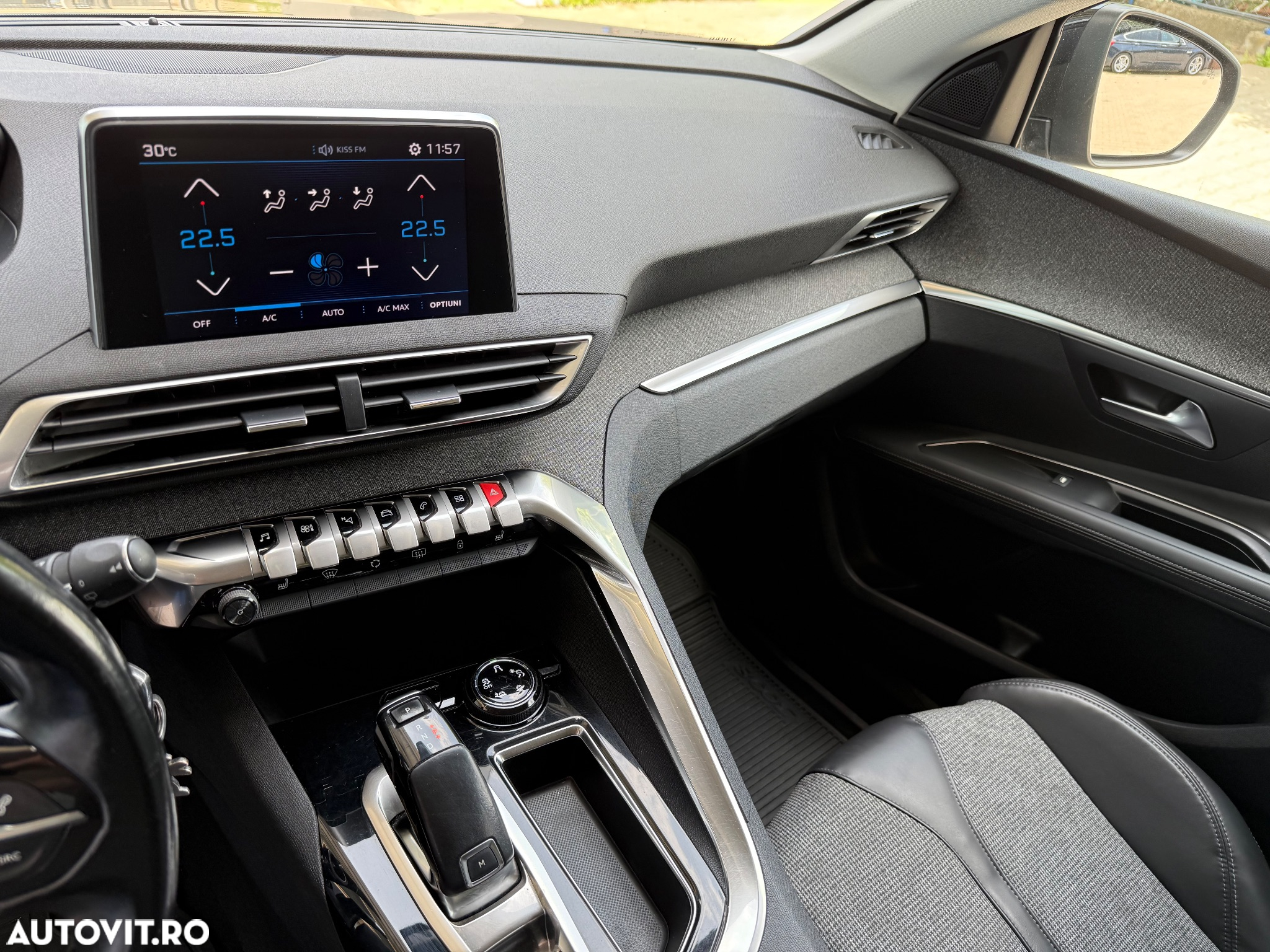Peugeot 3008 1.5 BlueHDI S&S EAT8 Allure - 11