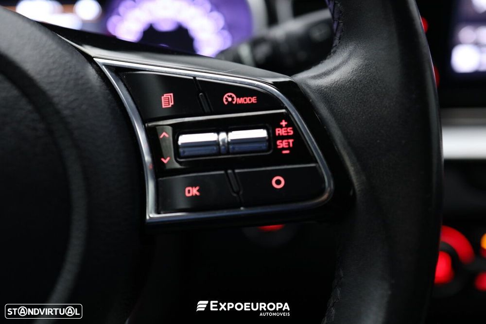 Kia XCeed 1.6 GDi PHEV Drive - 13