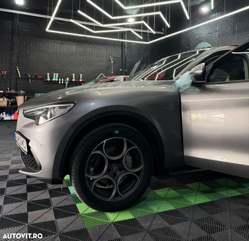 Alfa Romeo Stelvio - 3
