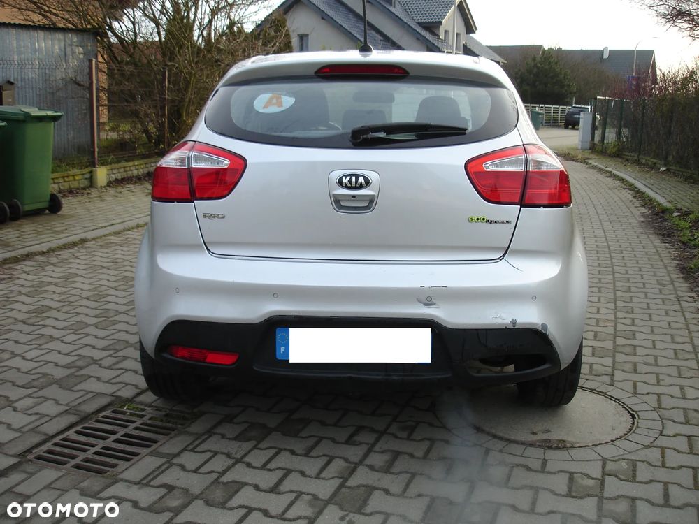 Kia Rio 1.1 CRDI Dream Team Edition - 5