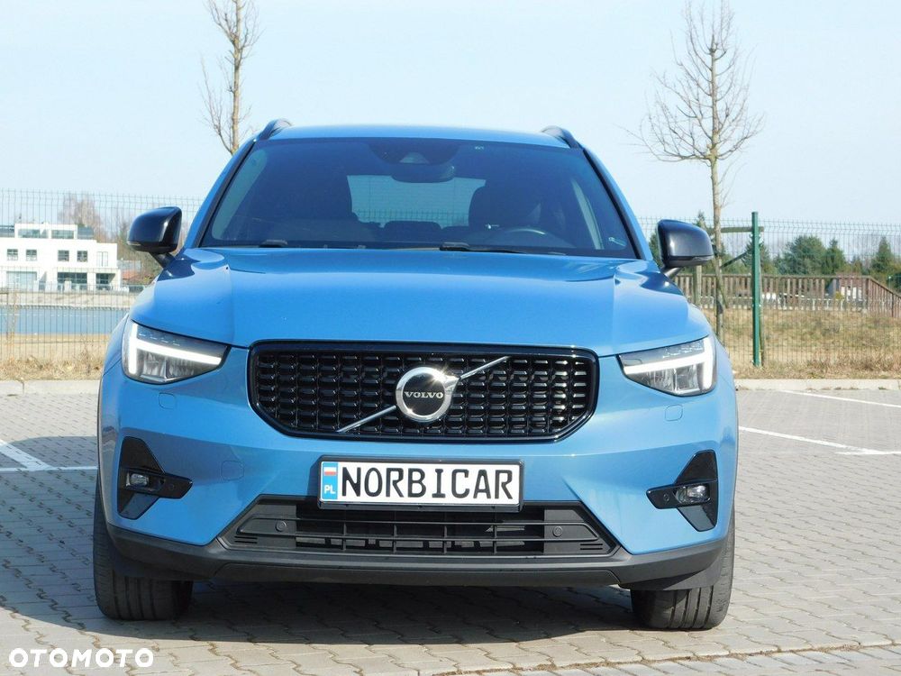 Volvo XC 40 - 3