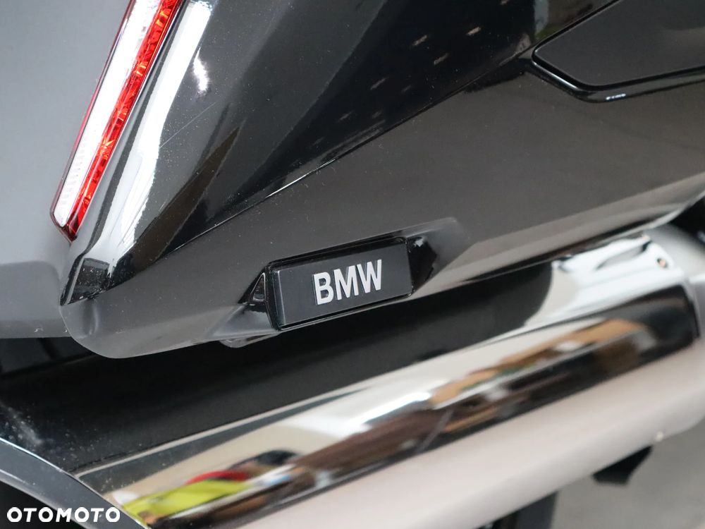 BMW K - 7