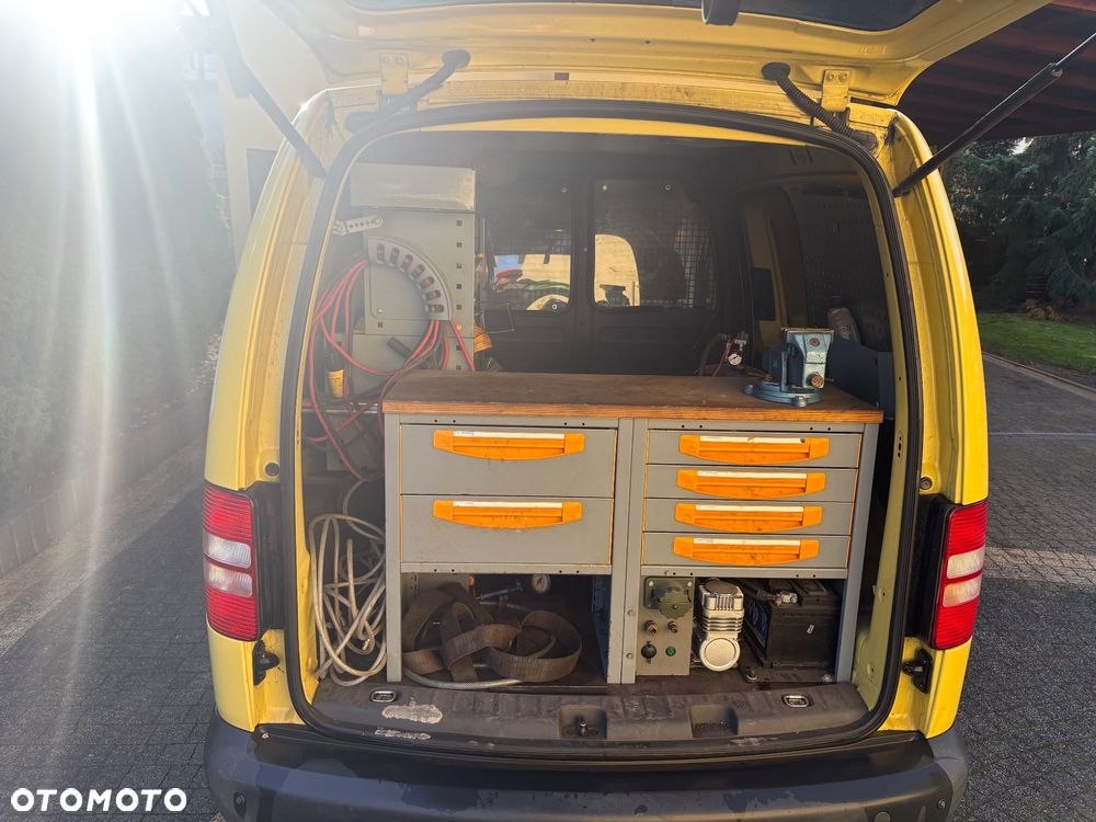 Volkswagen Caddy Standard - 8