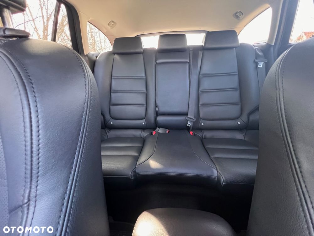 Mazda 6 2.2 D Skypassion I-ELoop 4x4 - 7